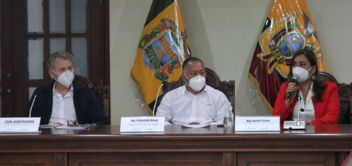 Senescyt presenta nuevos centros de educaci&oacute;n superior y atractiva oferta acad&eacute;mica