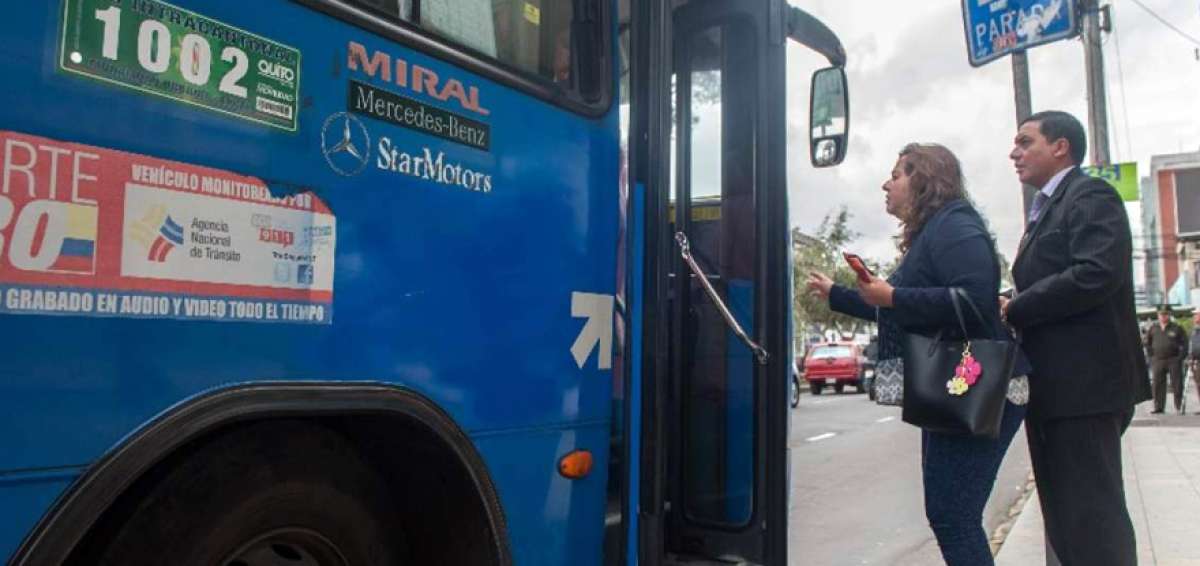 El transporte emite la mayor&iacute;a de CO₂ en Quito