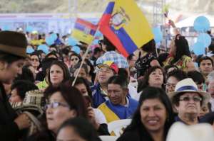 Las cifras fueron presentadas durante el Enlace Ciudadano 444, que se realiz&oacute; en el barrio San Vicente de la Florida, en Pichincha. Foto: Presidencia 