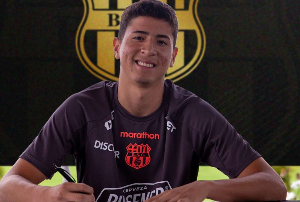 Carlos Medina fue anunciado como jugador libre