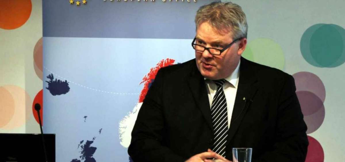 El nuevo jefe de gobierno se llama Sigurdur Ingi Johannsonn, de 53 a&ntilde;os, y era ministro de Agricultura del gabinete saliente.