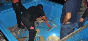 Agentes antinarc&oacute;ticos localizaron el alcaloide en un bote con doble fondo.