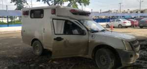 En ambulancia pretendieron ingresar celulares y licor a "La Peni"