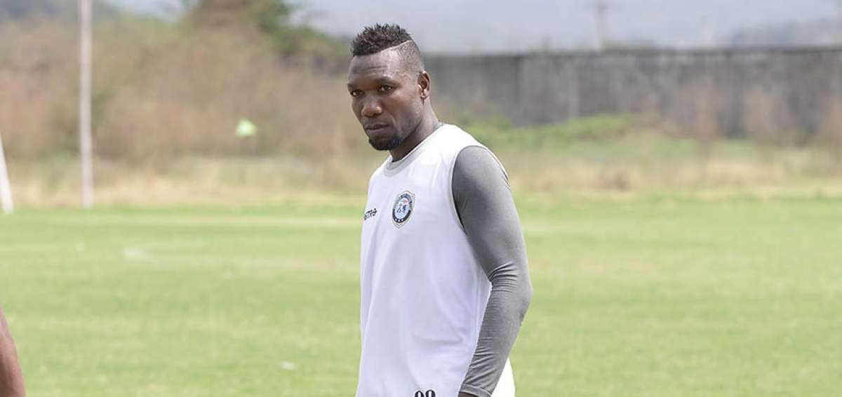 Walter Ayov&iacute; ha disputado 85 minutos en dos partidos con Guayaquil City, su nuevo club en este segundo semestre de la temporada. 
