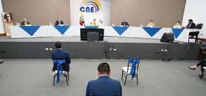 CNE aval&oacute; inscripci&oacute;n del binomio de Democracia S&iacute;