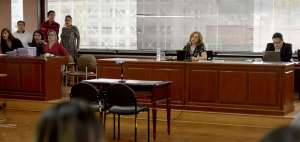 La jueza nacional Daniella Camacho resolver&aacute; el recurso de sustituci&oacute;n de medida cautelar.