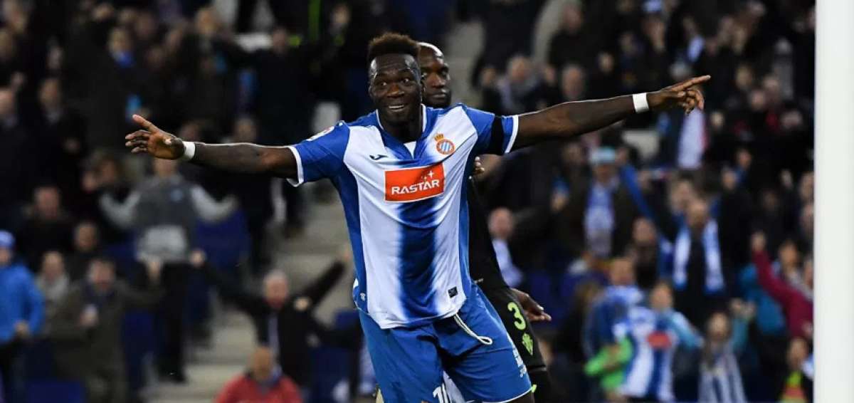 Felipe Caicedo podr&iacute;a recalar en el f&uacute;tbol de Portugal