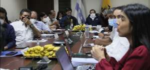 Ministerio de Agricultura decidir&aacute; en 7 d&iacute;as precio oficial de la caja de banano