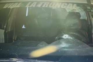 Servidores policiales fueron heridos por presuntos antisociales