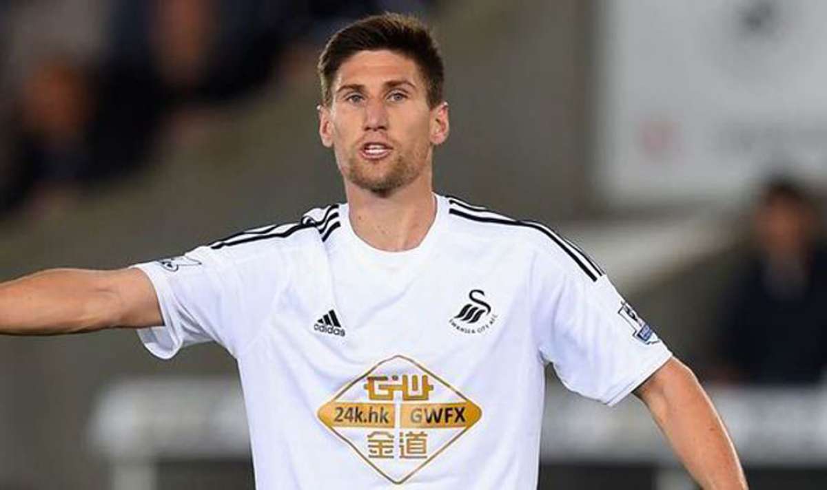 Swansea gana recurso por la roja al argentino Fern&aacute;ndez