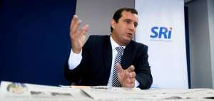 "El 60% de acciones de los grandes grupos de Ecuador est&aacute; en Panam&aacute;"
