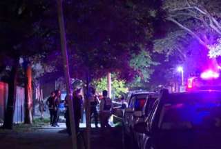 Joven madre muere de un disparo mientras paseaba a su bebé