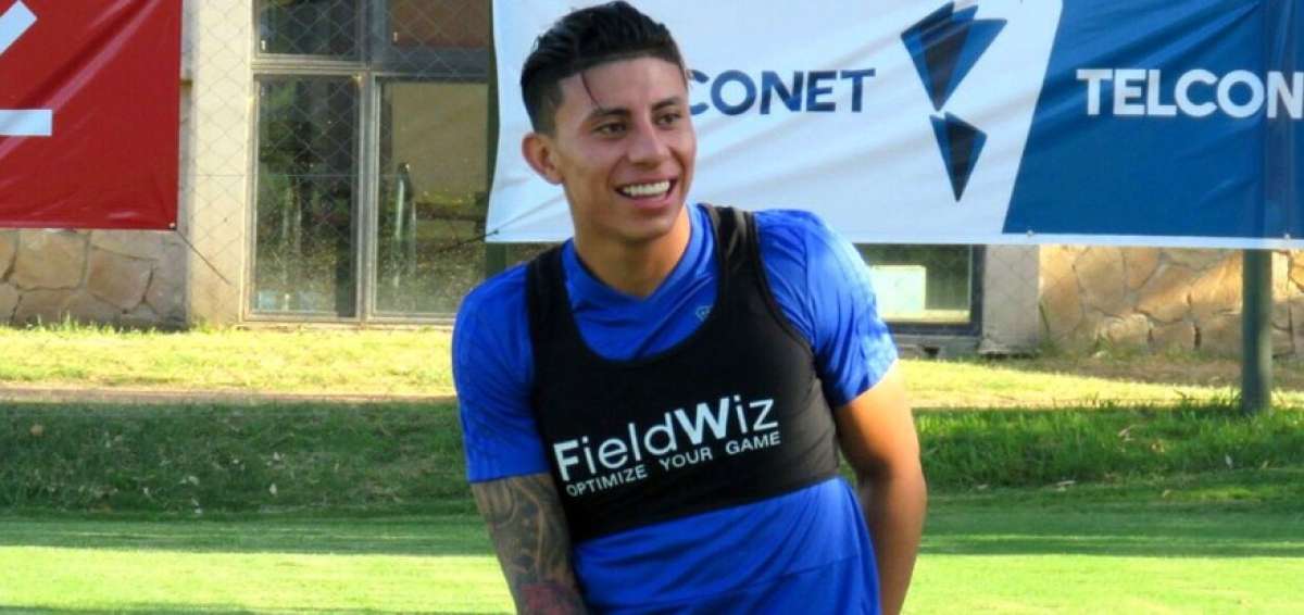 Emelec adquiere el 100% de los derechos federativos de Joao Rojas