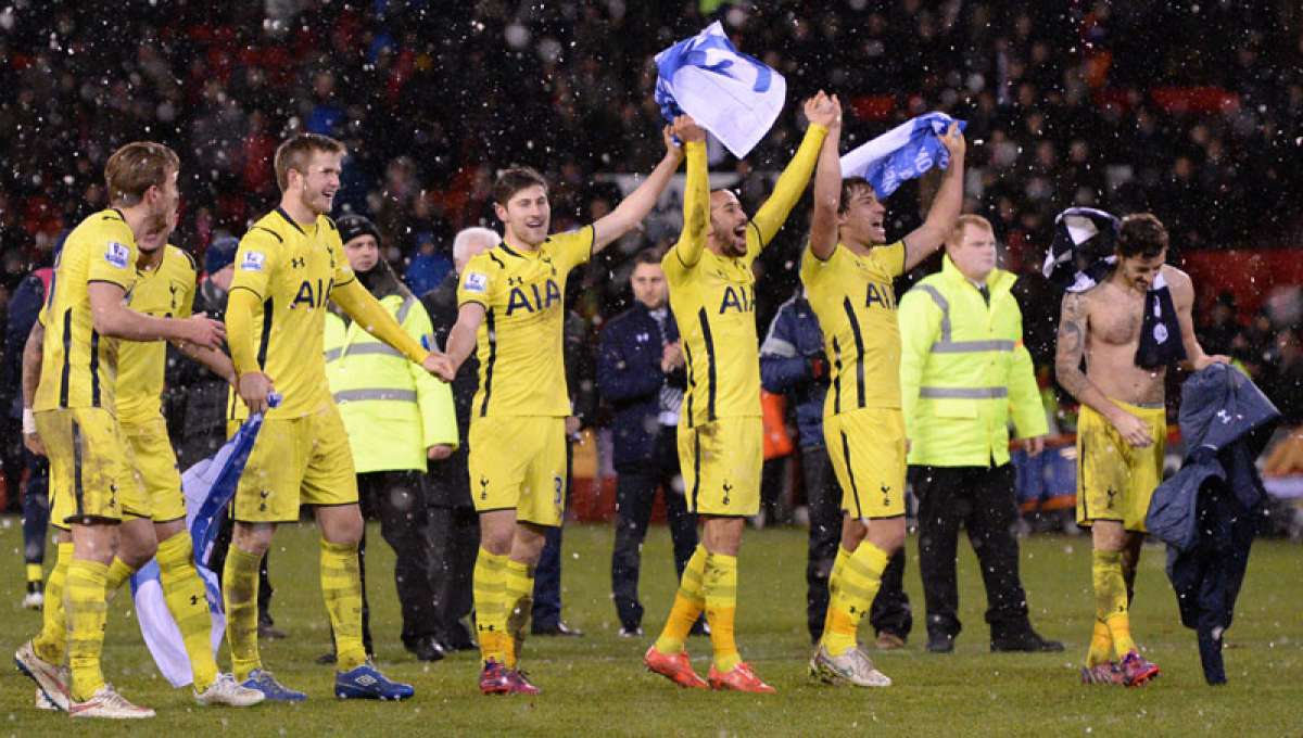 El Tottenham sufri&oacute; para clasificar a la final de la Copa de la Liga. Foto: AFP