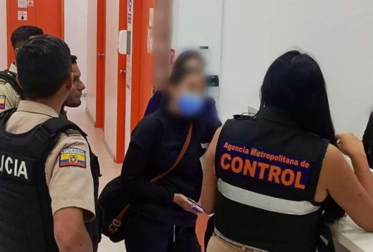 Cl&iacute;nica dental donde muri&oacute; Luis Alarc&oacute;n sigue operando en Cumbay&aacute;