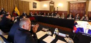 El gabinete ampliado durante el pasado 4 de mayo. 