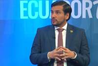 Ministro de Salud plantea reformas para fortalecer la institucionalidad del sistema