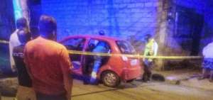 Un taxista informal muri&oacute; baleado en el carro que alquilaba