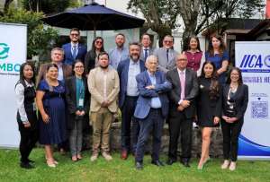 RUMBO Ecuador busca fortalecer el agro ecuatoriano mediante investigaci&oacute;n, di&aacute;logo t&eacute;cnico y propuestas para impulsar pol&iacute;ticas p&uacute;blicas con visi&oacute;n de futuro.