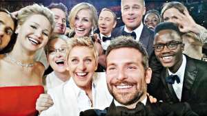 Nuevas aplicaciones mejoran el arte de capturar una selfie
