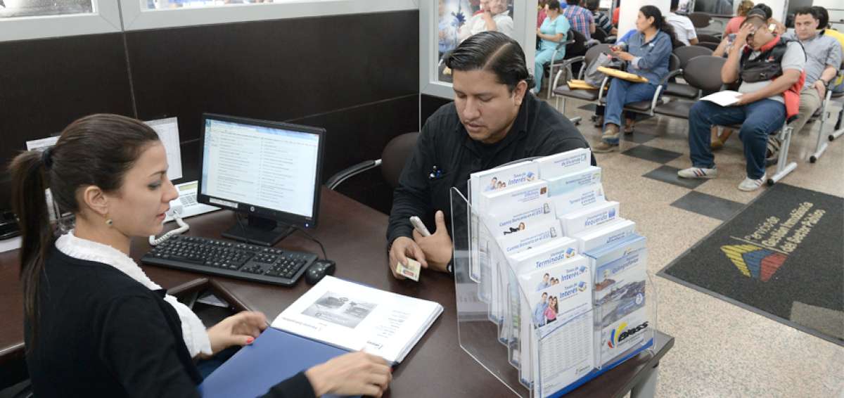 Seg&uacute;n el Cabildo porte&ntilde;o, el IESS debita los valores de las aportaciones pero no brinda el debido servicio por desfases en el sistema.