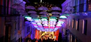 La intersecci&oacute;n de las calles Garc&iacute;a Moreno y Oriente es uno de los espacios del Centro Hist&oacute;rico de Quito en donde se escenifica la &ldquo;Fiesta de la Luz&rdquo;.