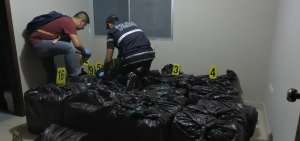 Operativo 'Impacto 50' allan&oacute; 4 domicilios en Manta