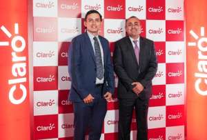 Byron Añazco, Gerente Corporativo de Claro Ecuador y Jorge Rodriguez, Director de Desarrollo de Productos y Servicios de Seguridad de SCITUM Latinoamérica. 