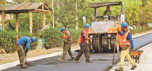 La reconstrucci&oacute;n de calles en el cant&oacute;n Loja forma parte de la regeneraci&oacute;n urbana que inici&oacute; el Municipio.