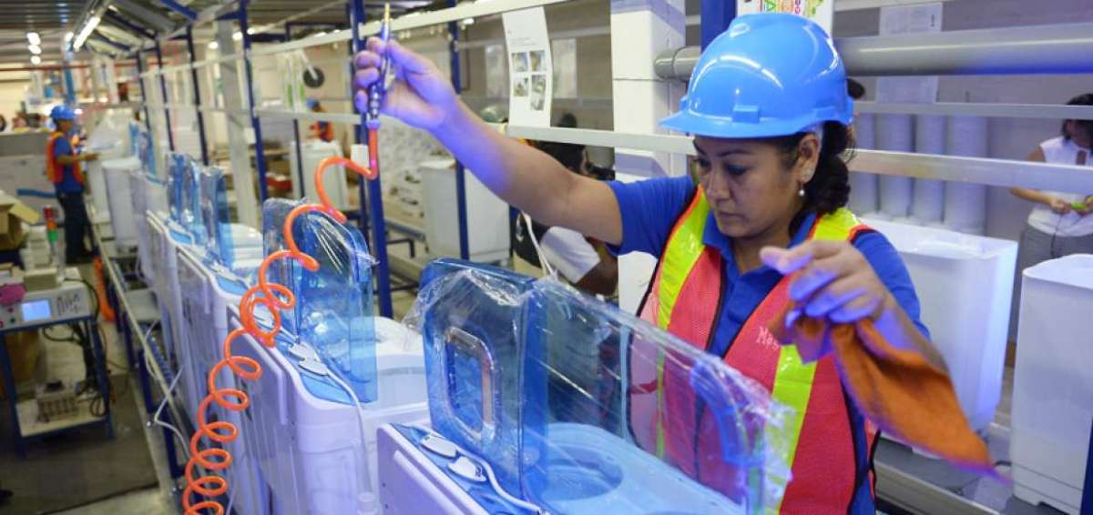 La empresa Kangle proyecta fabricar 120.000 lavadoras Magic Queen por a&ntilde;o en Guayaquil.