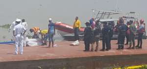 Los agentes a cargo realizaron el levantamiento del cuerpo.