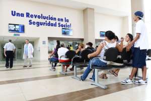 En el Hospital Teodoro Maldonado Carbo se puso en funcionamiento la planta hidrosanitaria, como parte de los cambios efectuados. Cortes&iacute;a