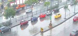 Una lluvia se registra en Guayaquil.