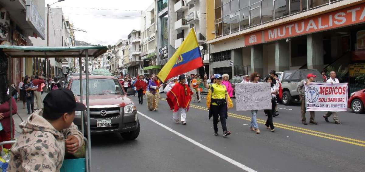 Jornada del 1 de Mayo en Ambato tuvo un tinte solidario