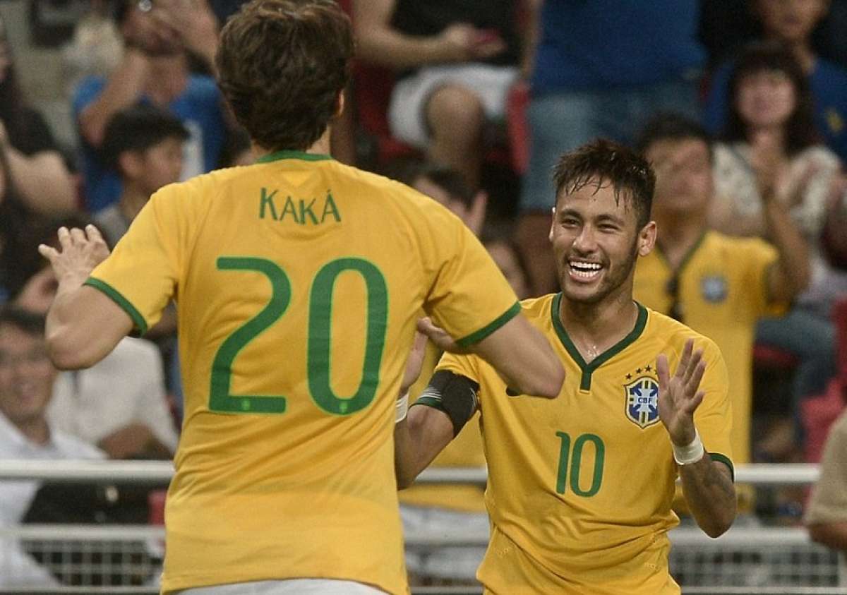 Kak&aacute; dice que "a&uacute;n puede contribuir" a la selecci&oacute;n de Brasil