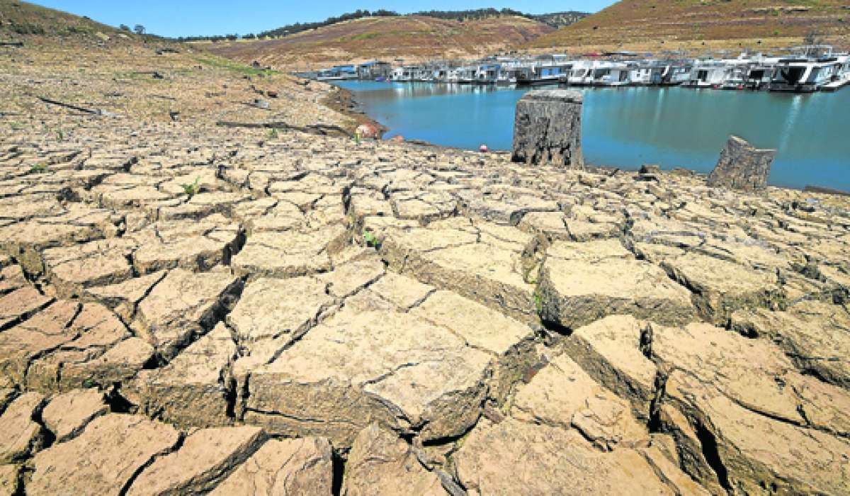 La temperatura del planeta ha aumentado 0,74&ordm;C en el &uacute;ltimo siglo ocasionando sequ&iacute;as. Un lago de California ha perdido el 20% de su capacidad h&iacute;drica. Foto: AFP