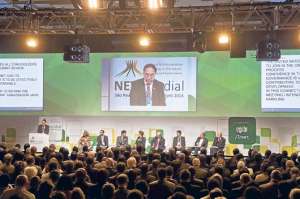 Wu Hongbo fue designado Secretario General Adjunto de las Naciones Unidas en su intervenci&oacute;n en la cumbre NETMundial. Foto: EFE.