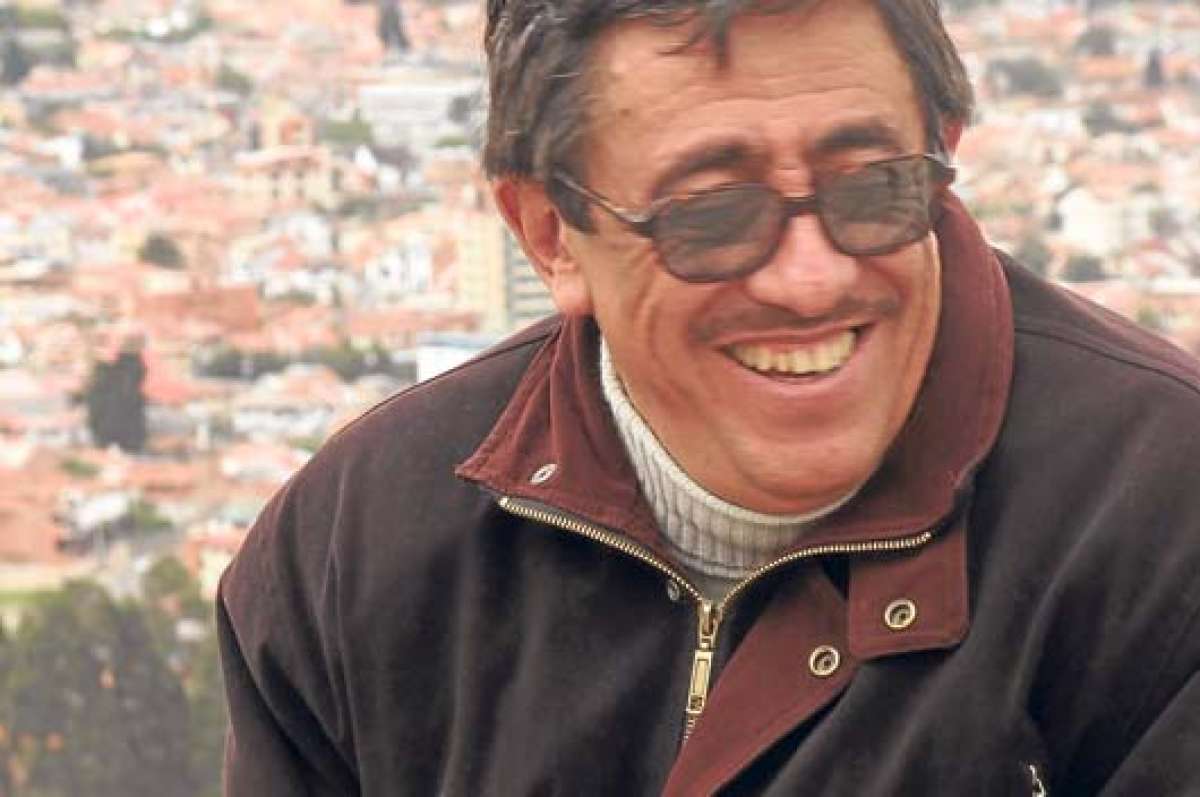 Jorge D&aacute;vila transmiti&oacute; parte de su quehacer literario durante dos horas. Foto: TOMADA DE www.alabanzasdeldesorden.