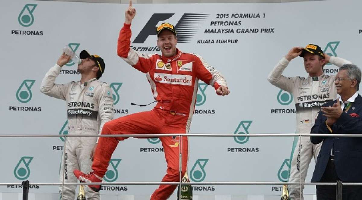 Con su victoria, el alem&aacute;n se coloca a solo tres puntos del l&iacute;der del mundial, el brit&aacute;nico Lewis Hamilton. Foto: AFP 