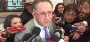 El secretario de la Pol&iacute;tica, Miguel Carvajal.