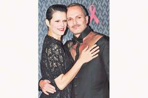 Bimba, sobrina de Miguel Bos&eacute;, se somete a la quimioterapia (VIDEO)
