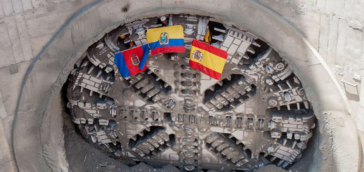La m&aacute;quina se mov&iacute;a a 400 metros cada mes. Con esto, las obras del Metro muestran un avance del 75%.