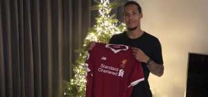 Liverpool firma a Van Dijk por monto r&eacute;cord y rompe el mercado de fichajes
