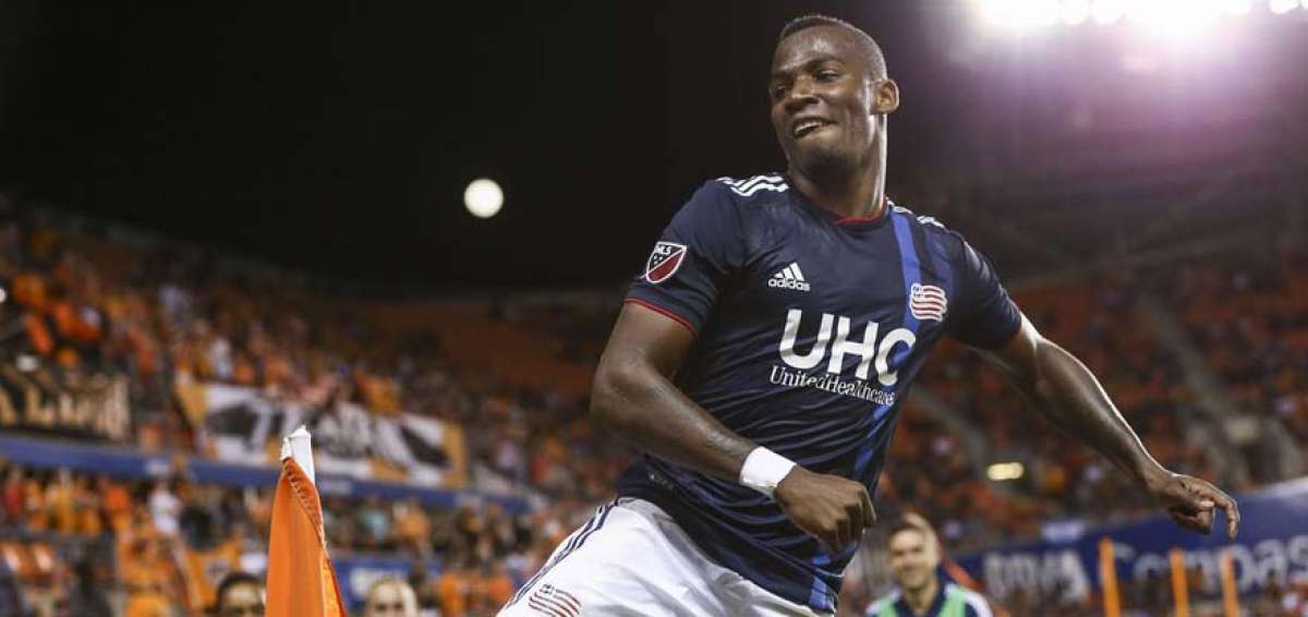 Cristian Penilla es el mejor jugador del New England