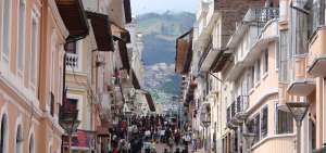 Analizan los efectos de contaminaci&oacute;n en casco colonial de Quito