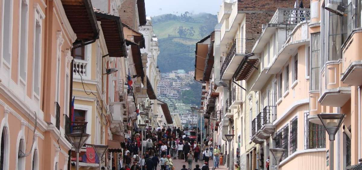 Analizan los efectos de contaminaci&oacute;n en casco colonial de Quito