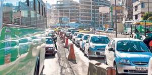 La construcci&oacute;n de un intercambiador cerca del Redondel del Ciclista ha complicado la circulaci&oacute;n por la zona. Foto: Miguel Jim&eacute;nez/ El Tel&eacute;grafo