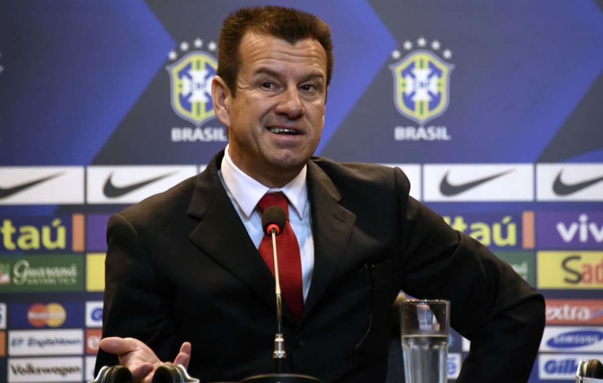 Con Neymar suspendido, Dunga anuncia primer equipo para eliminatoria a Rusia 2018