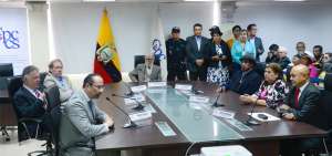 En la primera sesi&oacute;n del CPCCST se eligi&oacute; al presidente y vicepresidente y se resolvi&oacute; iniciar las evaluaciones con todos los empleados de la entidad. 