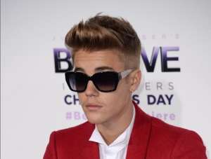 Bieber no fue detenido en ning&uacute;n momento y los detectives contin&uacute;an investigando el suceso. Foto: EFE